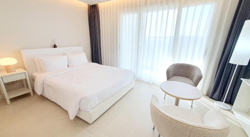 르블루 낙산 바이 오롯