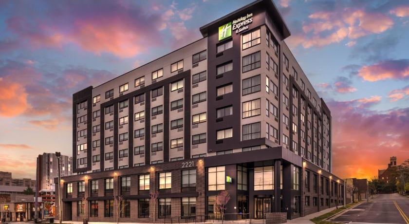 Holiday Inn Express & Suites Nashville West End Univ Area By IHG