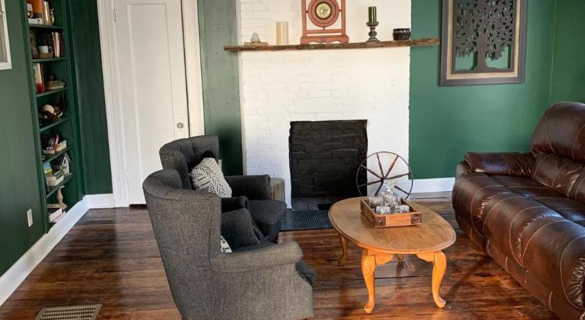 Lewis M Fisher House