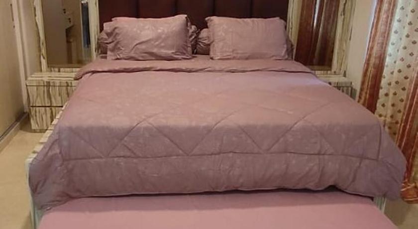 Apartemen Podomoro Deli Medan 42 m2 dengan 2 bed king size muat 4 orang dewasa