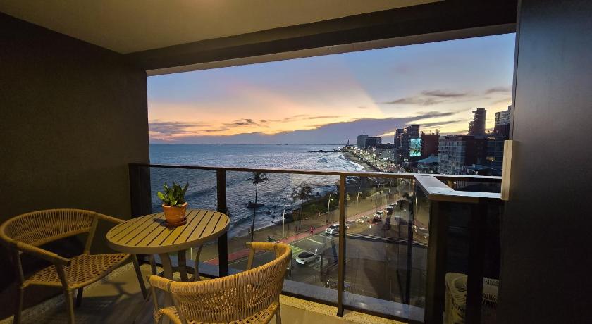 Studio com varanda na melhor vista da Barra - Spot Barra