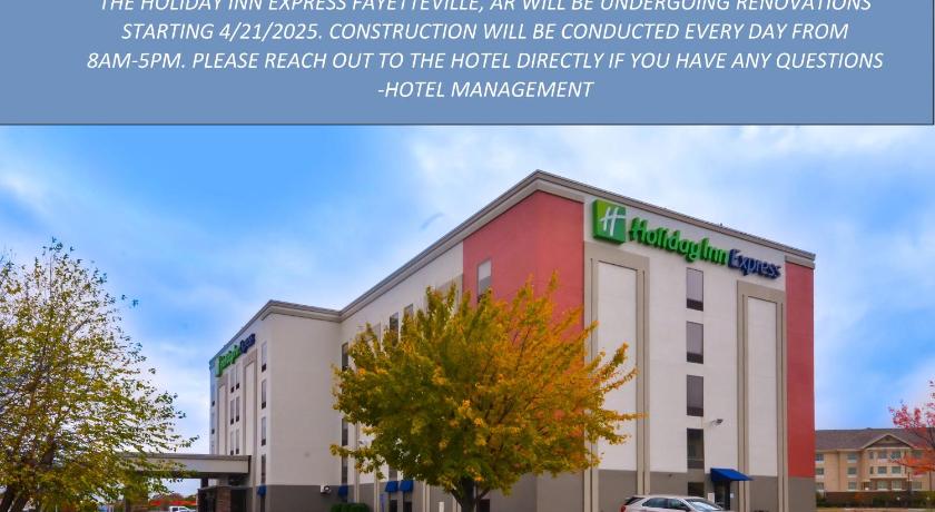 Holiday Inn Express & Suites Fayetteville University of Arkansas Area By IHG