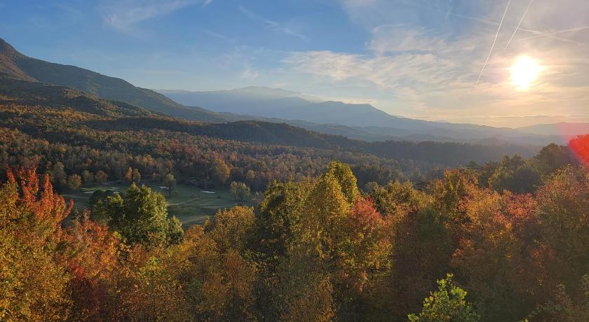 Mountain View Retreats