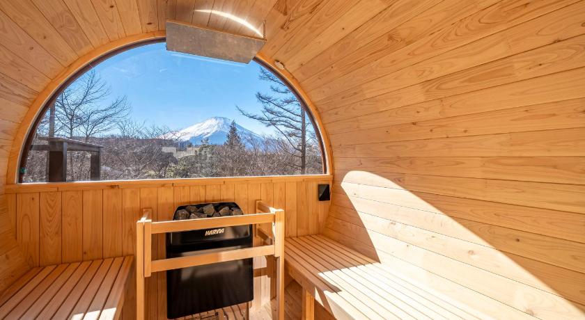 Calm villa 富士山中湖