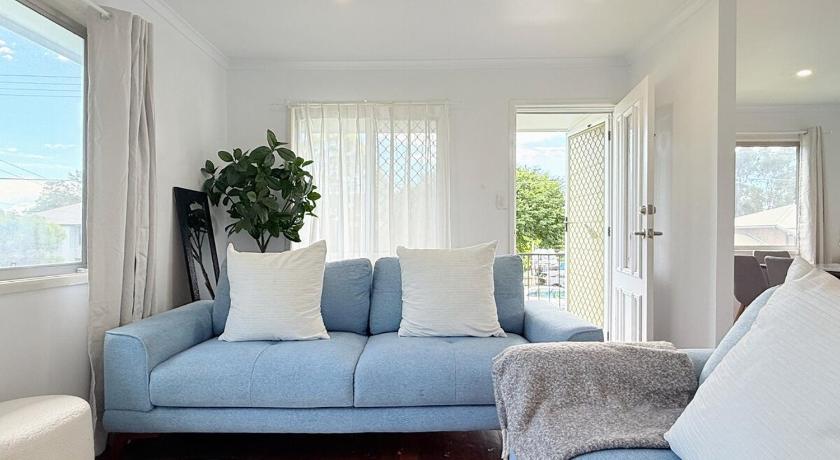 Family Comfort Modern 3BR Retreat