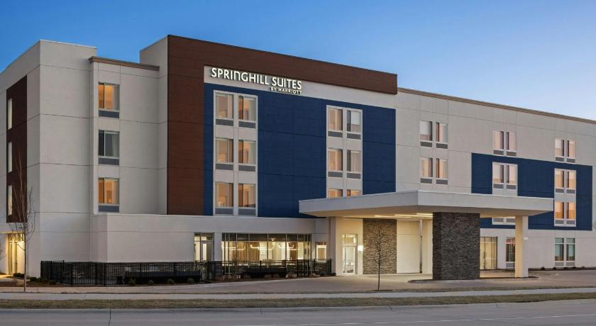SpringHill Suites Bettendorf