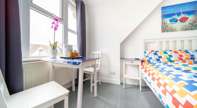 Tolcarne Guest House