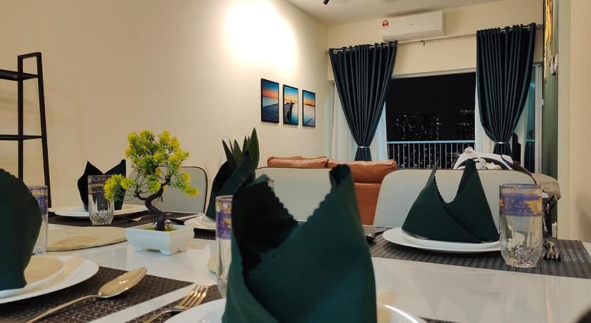 Modern and Comforts RC Residence Fully Aircond