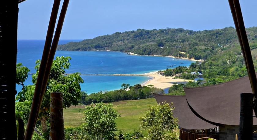 ketanu bamboo lodge sumba