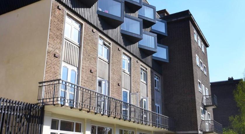 Raymont Hall in London