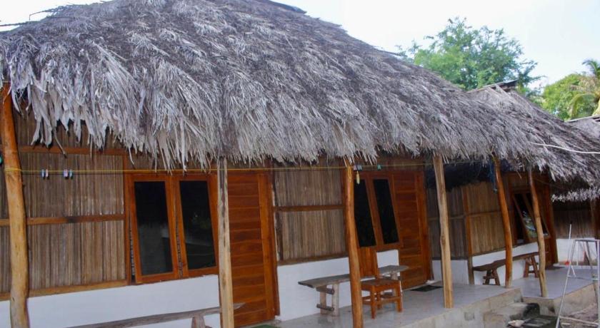Ovabaluk Surf Camp