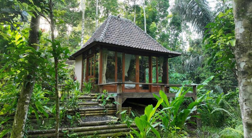 The Karu Cabin