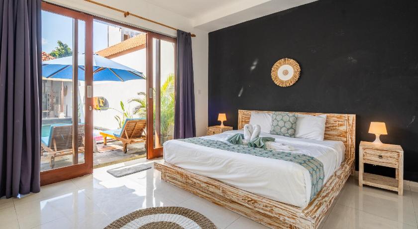 Private Suite in Tropical Pool Villa