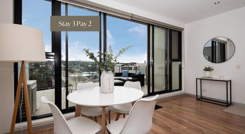 Aqua Views of the bay in Mornington