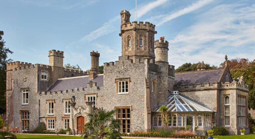 Uphill Manor Bed & Breakfast