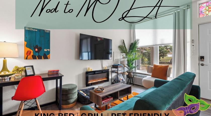 Pet friendly downtown studio!