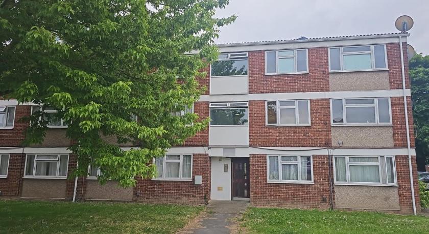 Langley One Bedroom Flat
