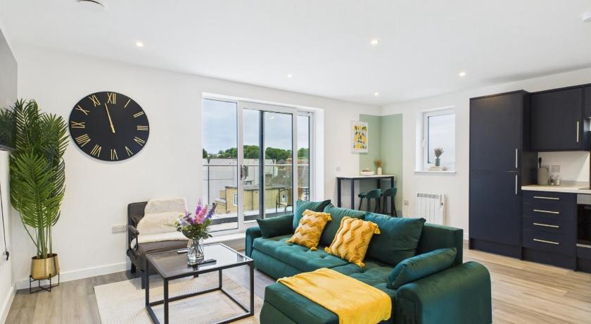 Cooden beach balcony apartment
