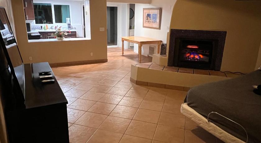 Downtown Pool Suite 1
