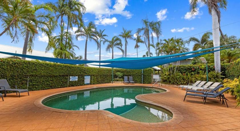 Cable Beach 4BR Resort Stay