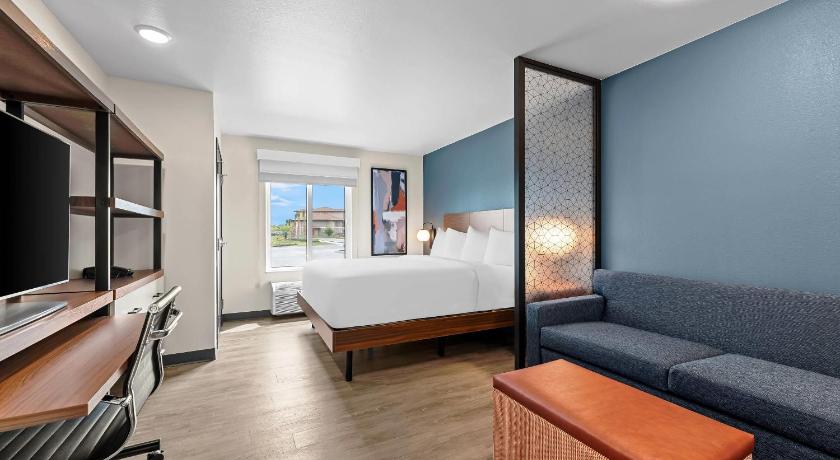 Everhome Suites Brownsville