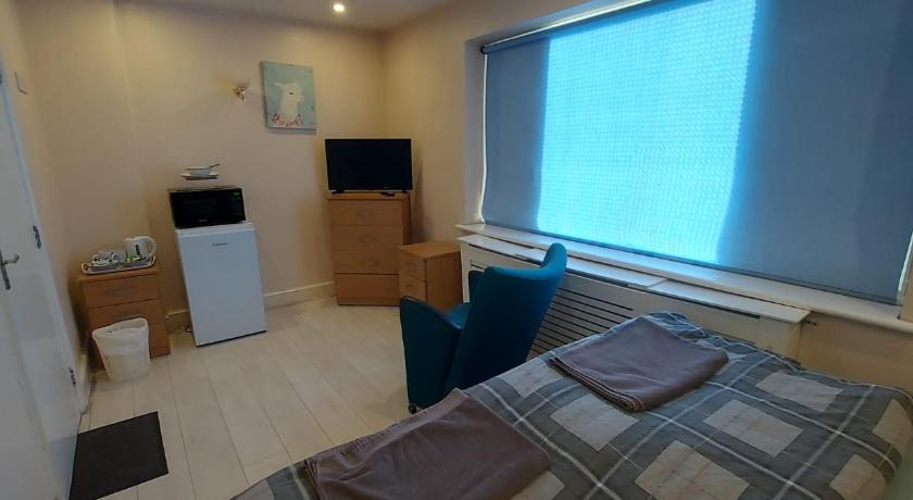 Romford Lodge