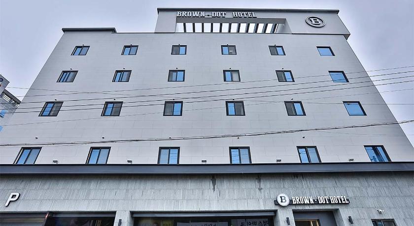 브라운도트 구미옥계점