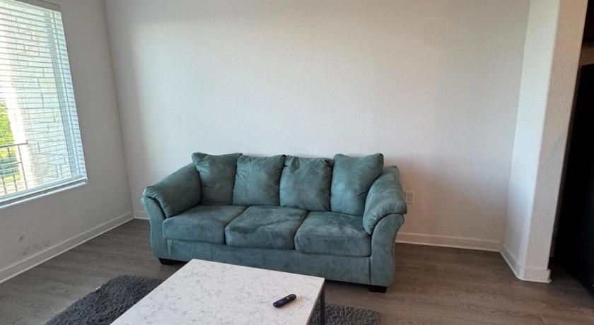 cozy apartment in Leander