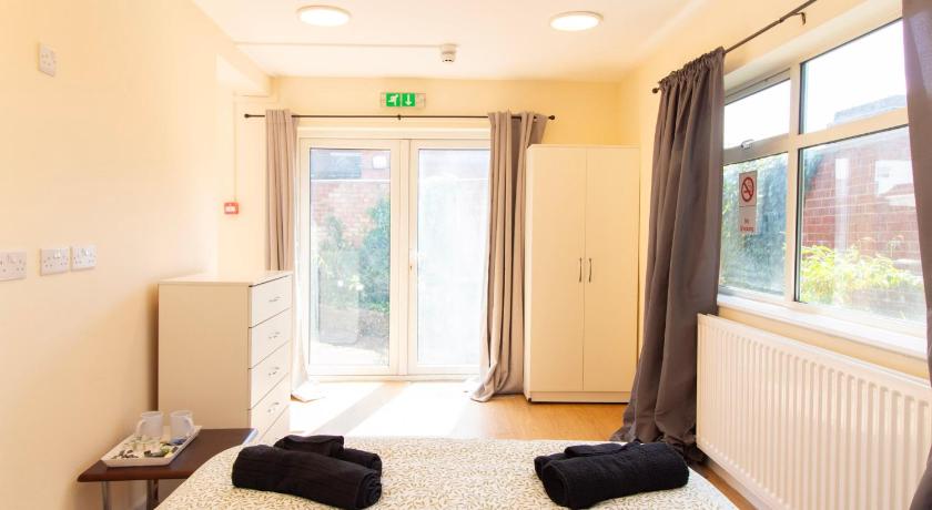 Brookvale Guest House Room 8
