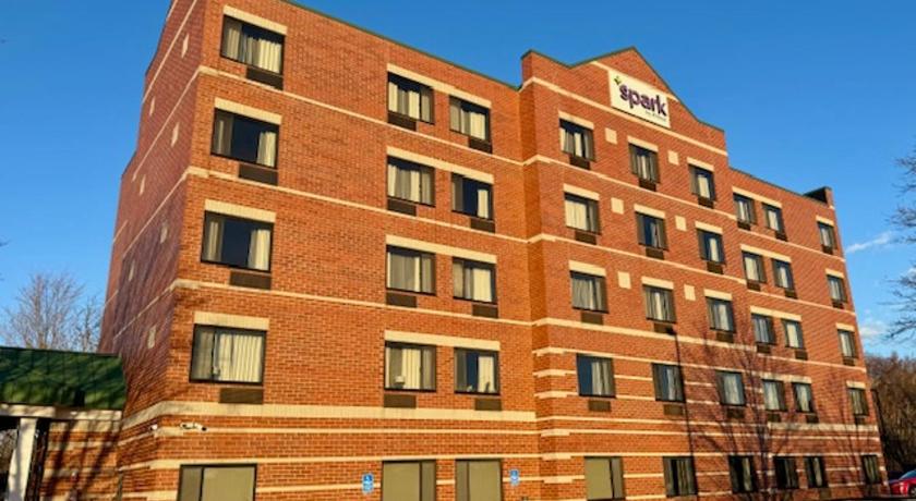 Spark by Hilton Woburn Boston