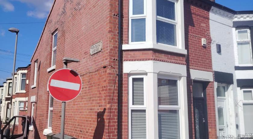 39 Cowley Road