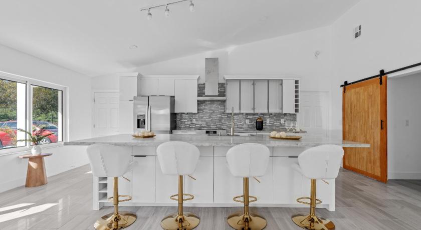 Modern Elegance in Port St Lucie