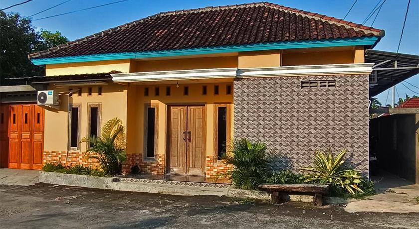Omah Warih Homestay