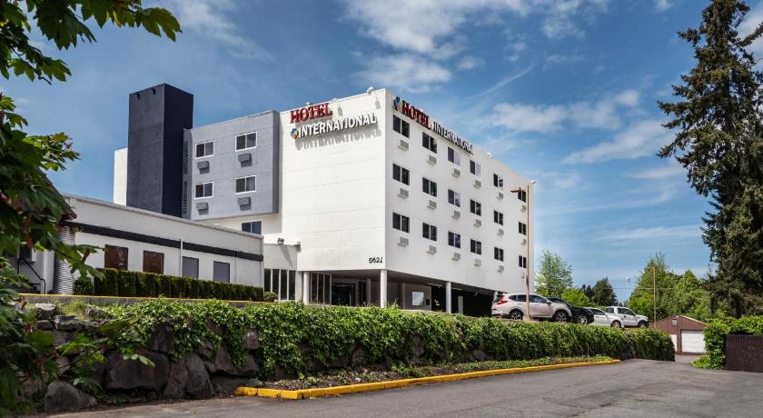 Hotel International