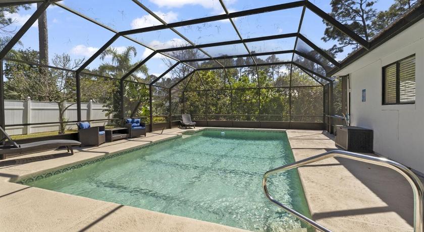 Heated Pool in Palm Coast, on the Golf Course NEW