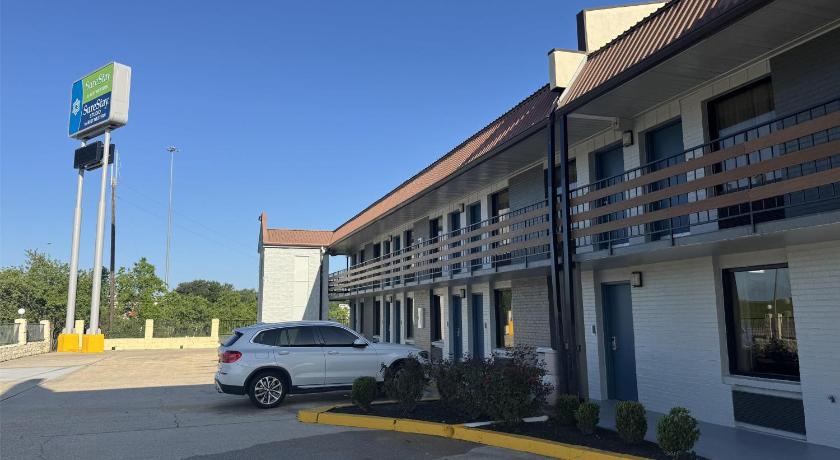 SureStay by Best Western Gonzales