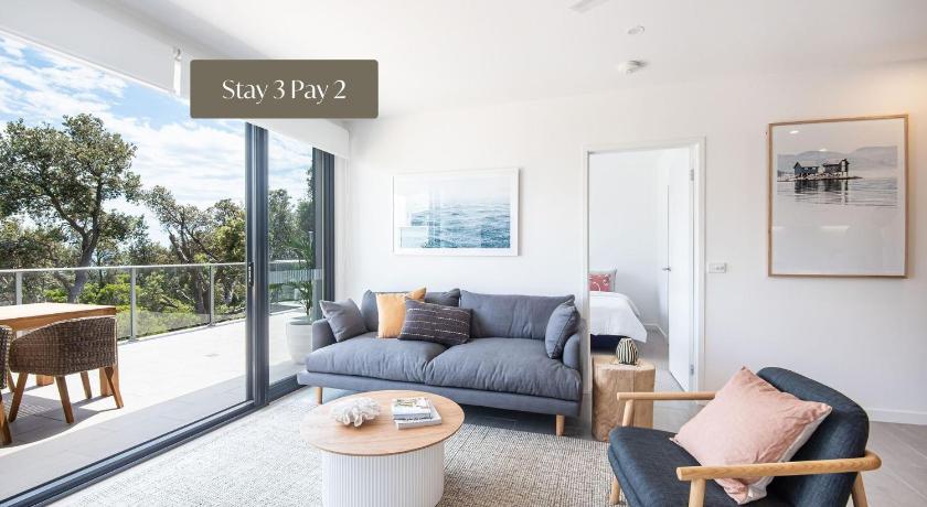 Beachfront Apartment with lots of Wow