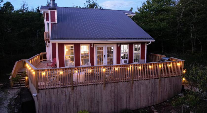 Late Summer Specials - Hiking Trails - Walk 2 Fred's Deli