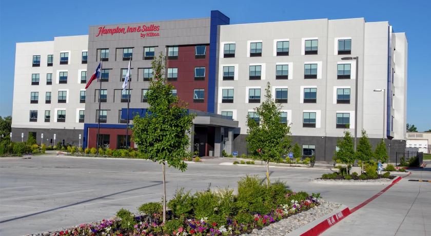 Hampton Inn & Suites by Hilton Irving Hwy 183