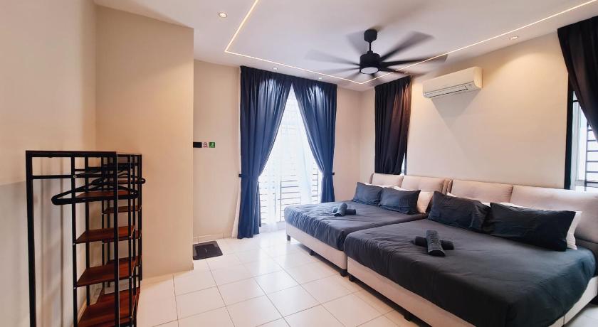 JMKT 549 Homestay Mutiara Rini 8-10 pax