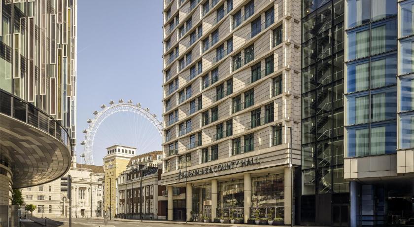Park Plaza County Hall Hotel