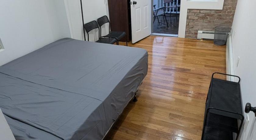 2 Bedroom Apartment Close to Time Square NYC