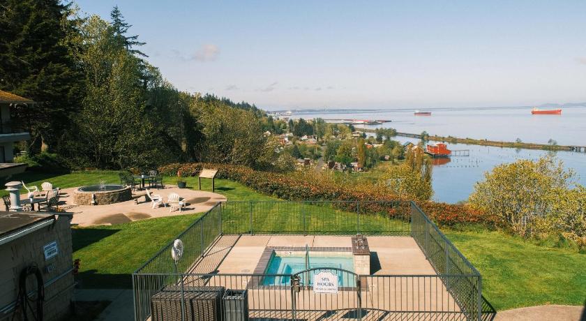 Astoria Crest Hotel