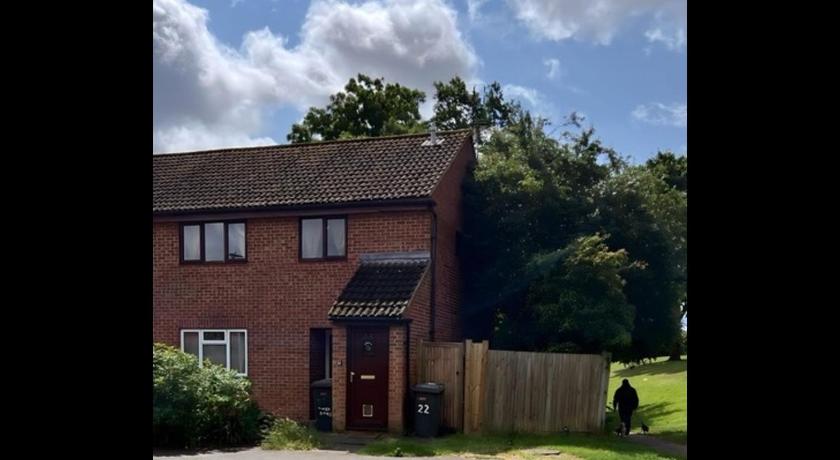 London 2 bed-Apartment BEAUTIFUL