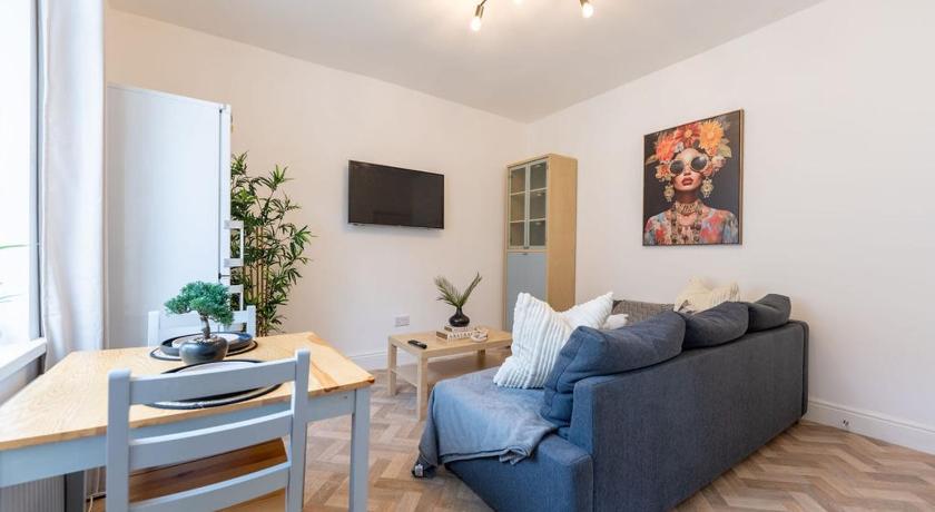 Luxury 1-Bed Apartment Near city centre and North Manchester General Hospital