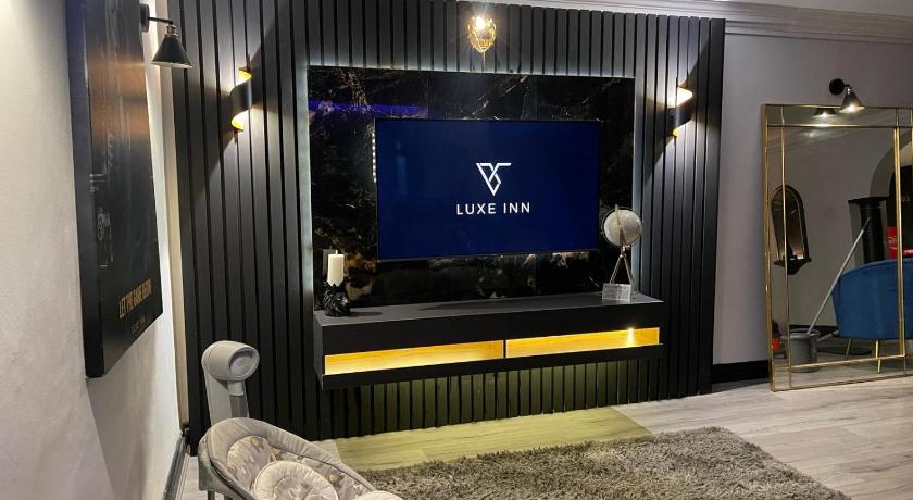 Luxury 4 Bed Room House, Heathrow