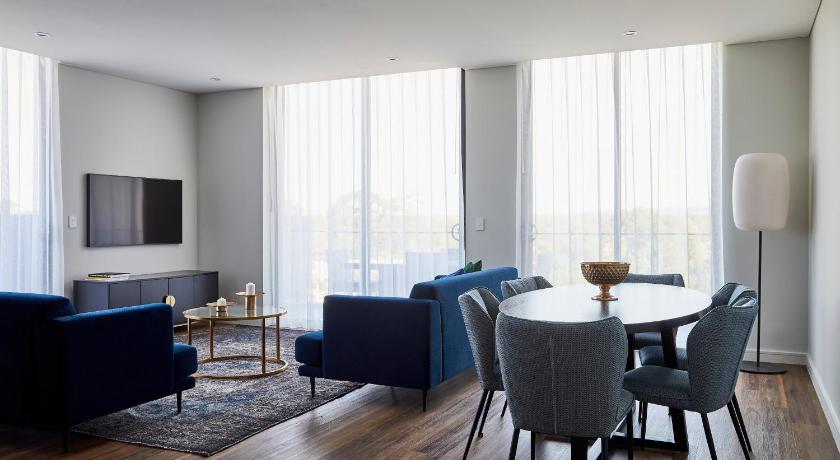 Astina Suites, Penrith