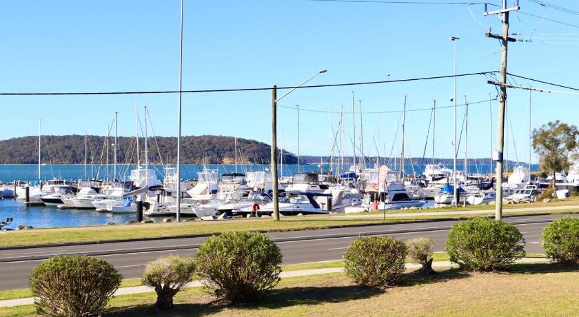 Jayla's By The Marina