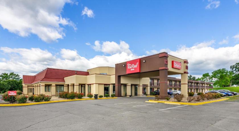 Red Roof Inn Staunton