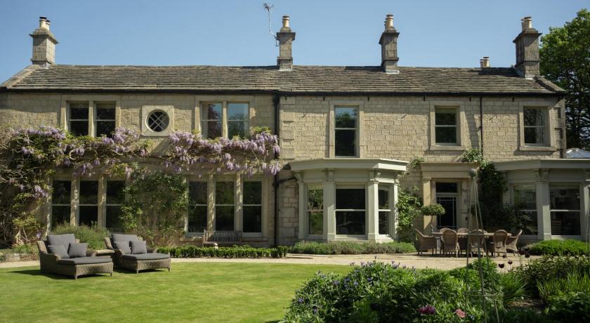 Outwood House